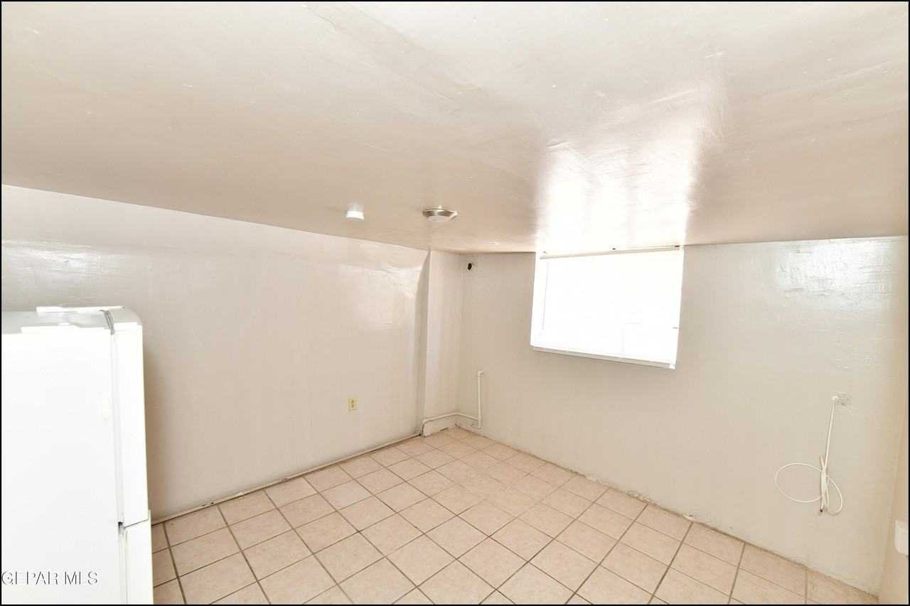 1114 N El Paso St #1 - Photo 3 of 18