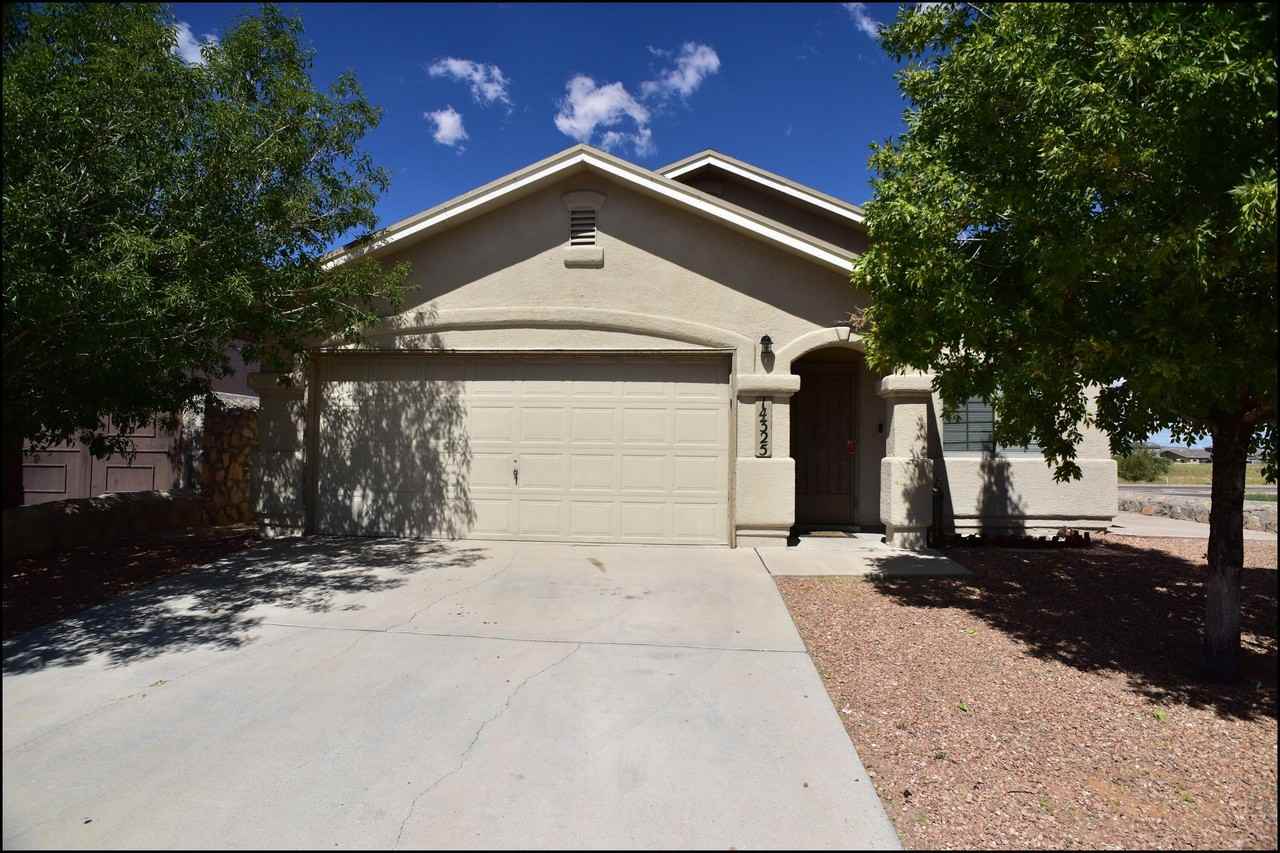 14325 Island Point Dr - Photo 3 of 43