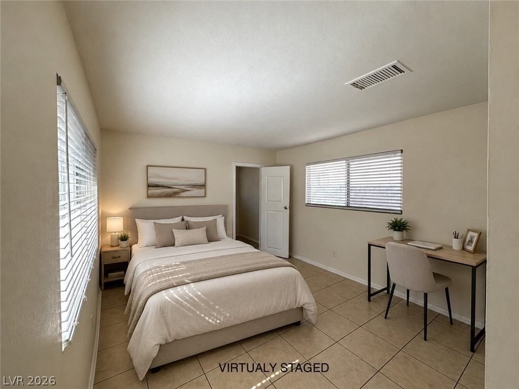 305 N 15th St #C - Photo 7 of 17