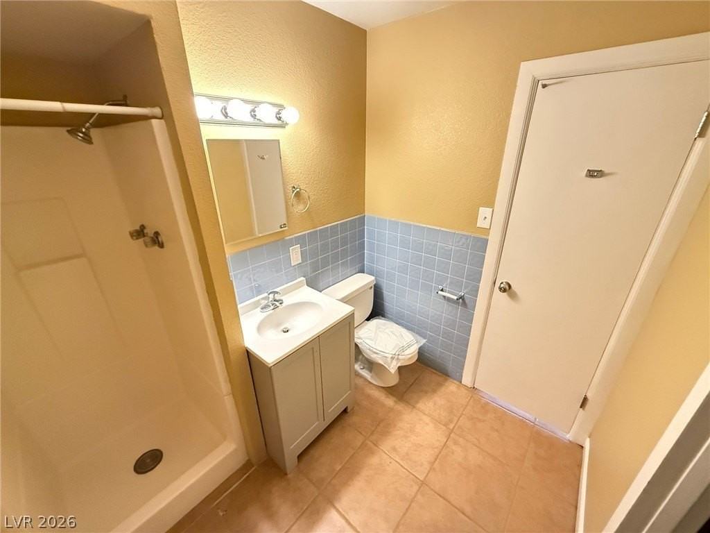 6220 Bourbon Way - Photo 6 of 25