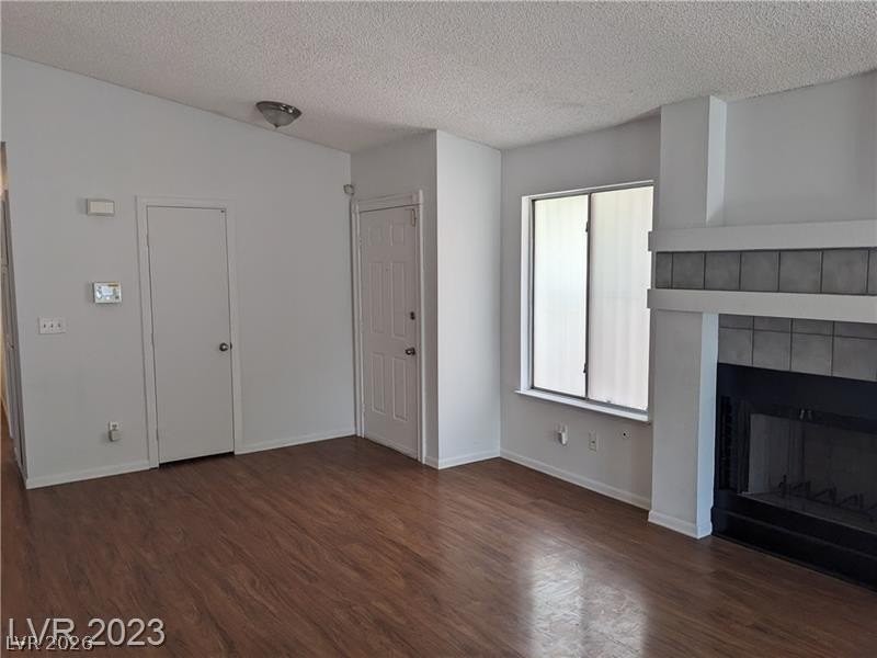 712 Brenner Way - Photo 3 of 13