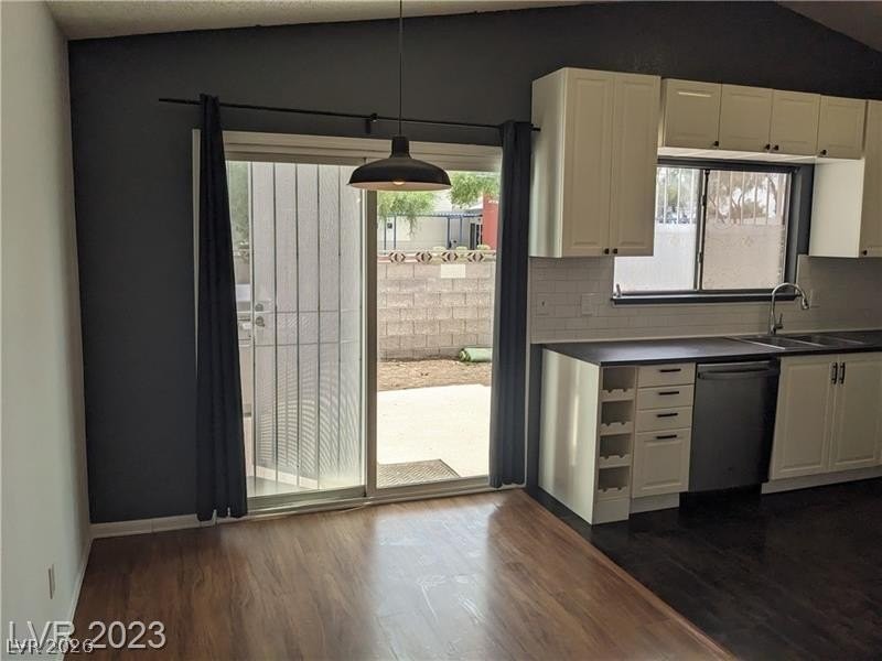 712 Brenner Way - Photo 6 of 13