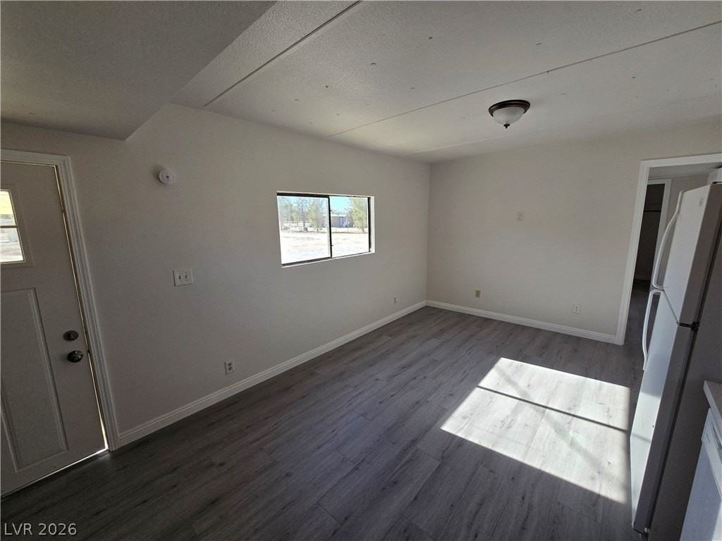 2860 W Irene St #B - Photo 3 of 17