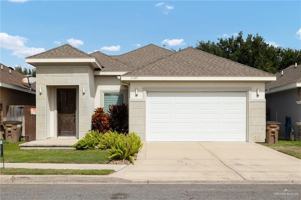 featured image of 3427 Featherie St
