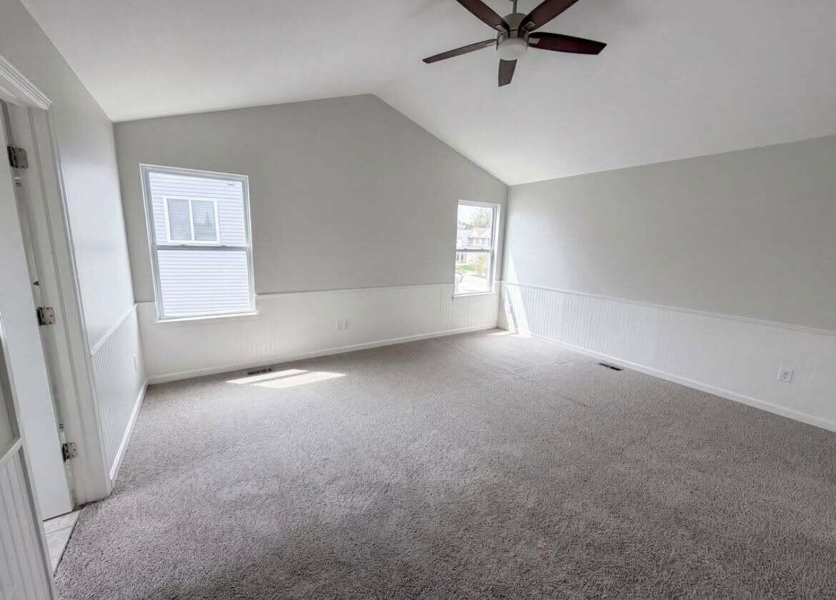 42824 Greystone Dr - Photo 3 of 10