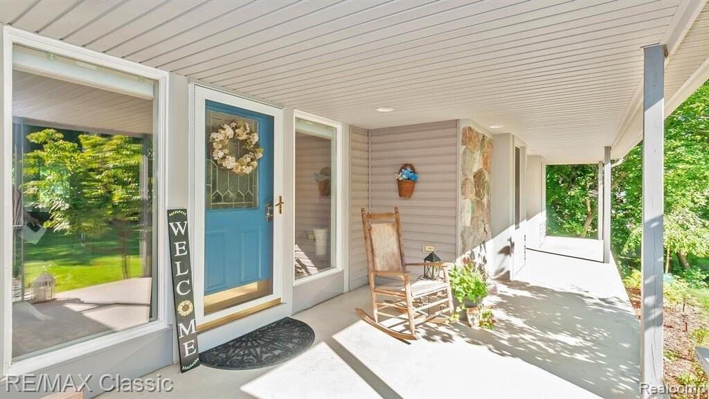 3355 Boyer St - Photo 5 of 32