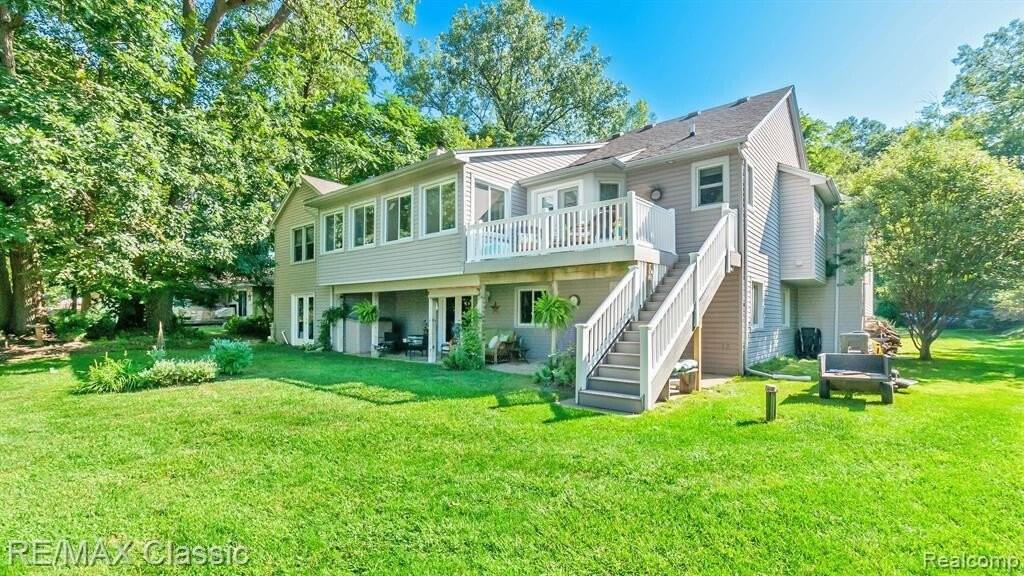 3355 Boyer St - Photo 6 of 32