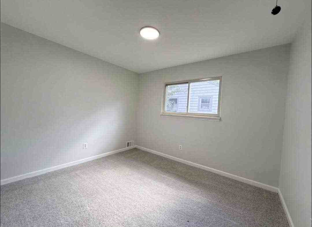 16108 Ziegler St - Photo 4 of 10