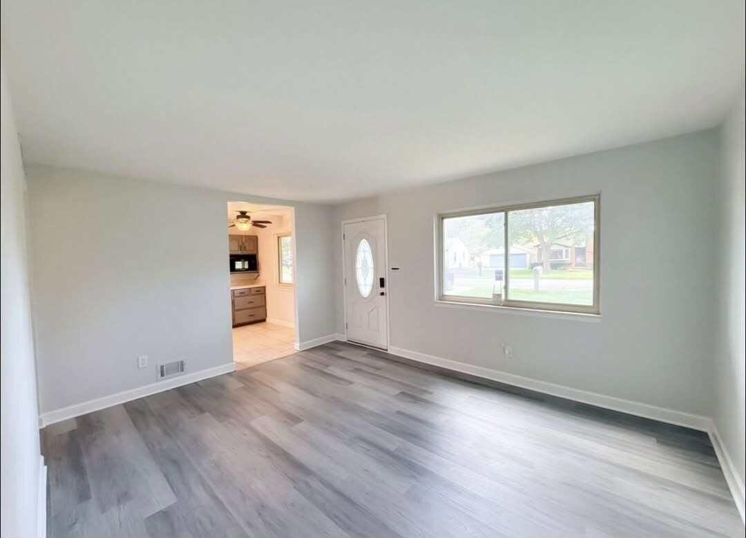 16108 Ziegler St - Photo 6 of 10