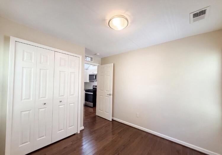 20919 Hollywood St - Photo 6 of 14