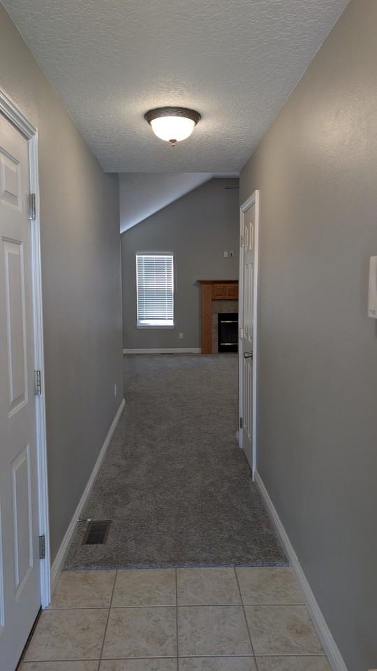 4406 W 28th St - Photo 6 of 25