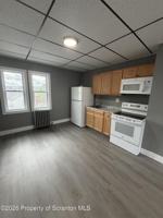 featured image of 401 S 9th Ave #1