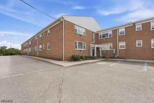 565 Grove St #B4 - Photo 1 of 1
