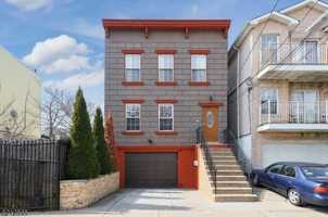 featured image of 131 Armstrong Ave