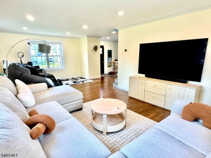 37 Miele Pl - Photo 4 of 18