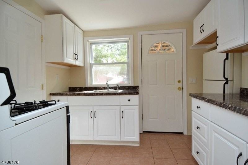 1793 Union Valley Rd - Photo 5 of 15