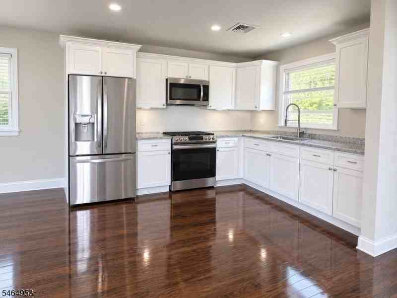 97 Mount Hope Ave #2 - Photo 3 of 13