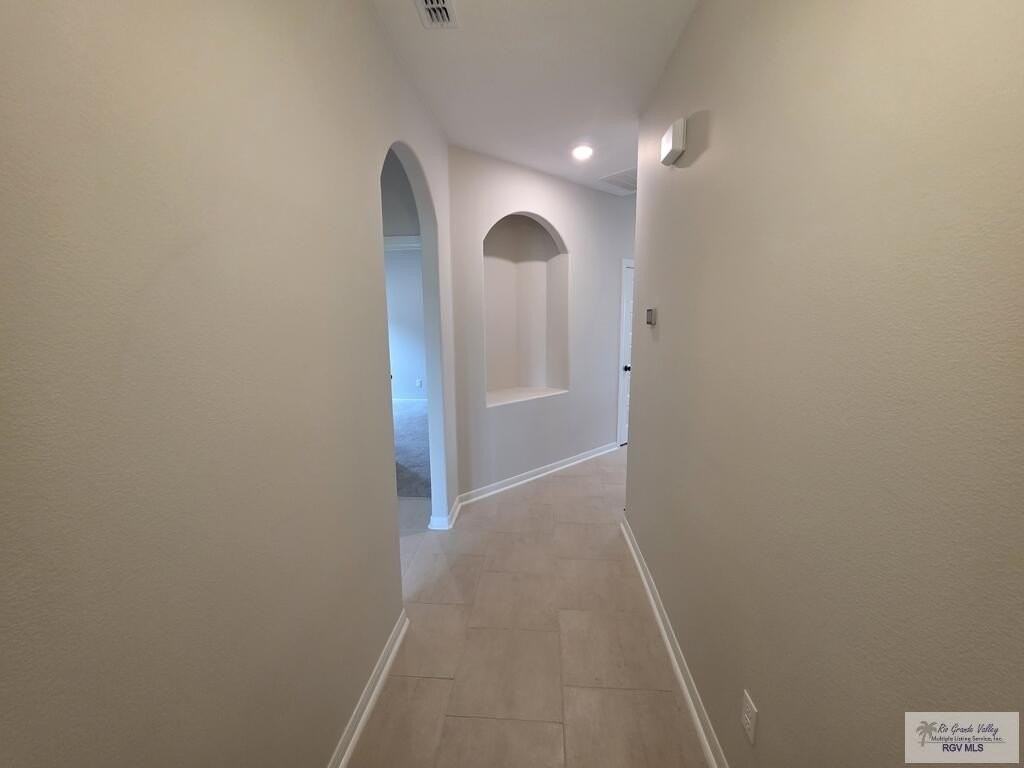 2329 Cougar Trl - Photo 2 of 24