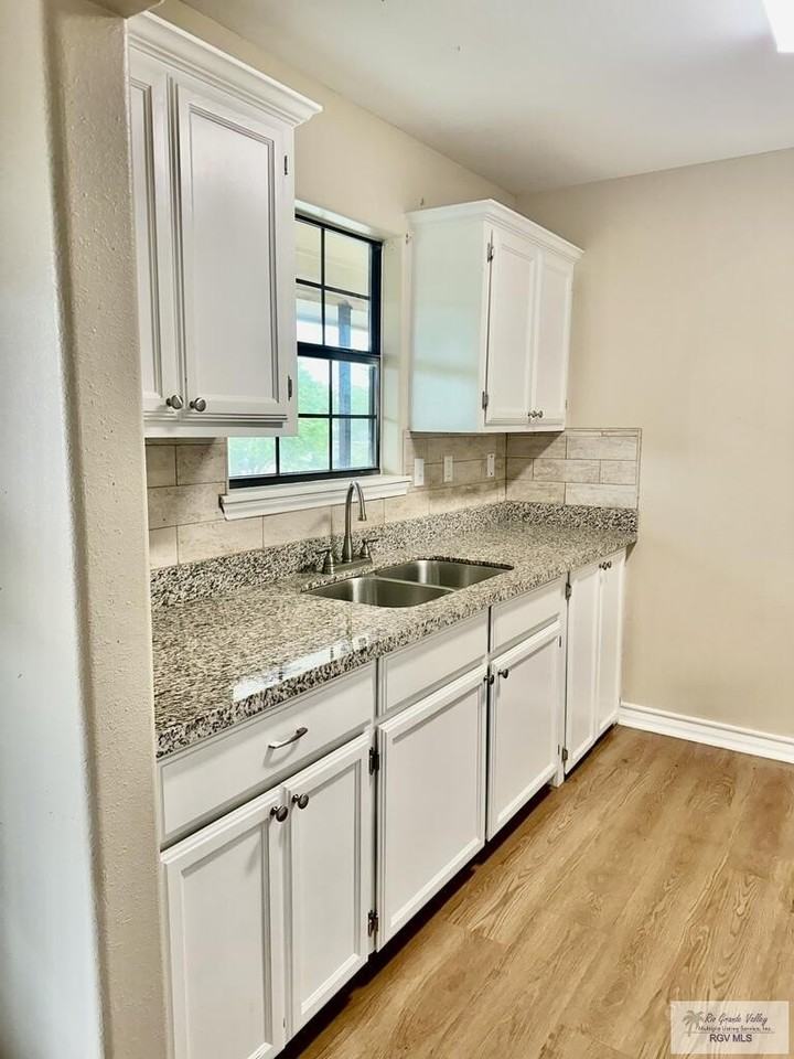 2517 Chuparosa Ct - Photo 5 of 13