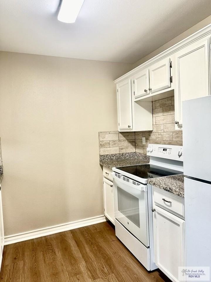 2517 Chuparosa Ct - Photo 6 of 13