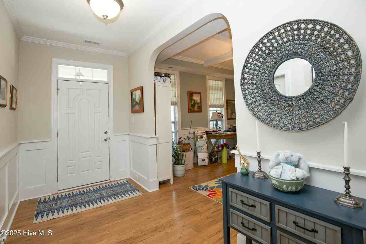 190 Dicks Hill Rd - Photo 7 of 50