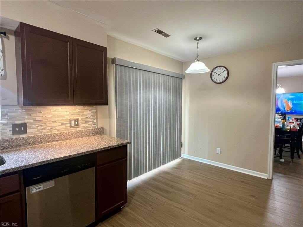 3000 Magic Hollow Blvd - Photo 7 of 26