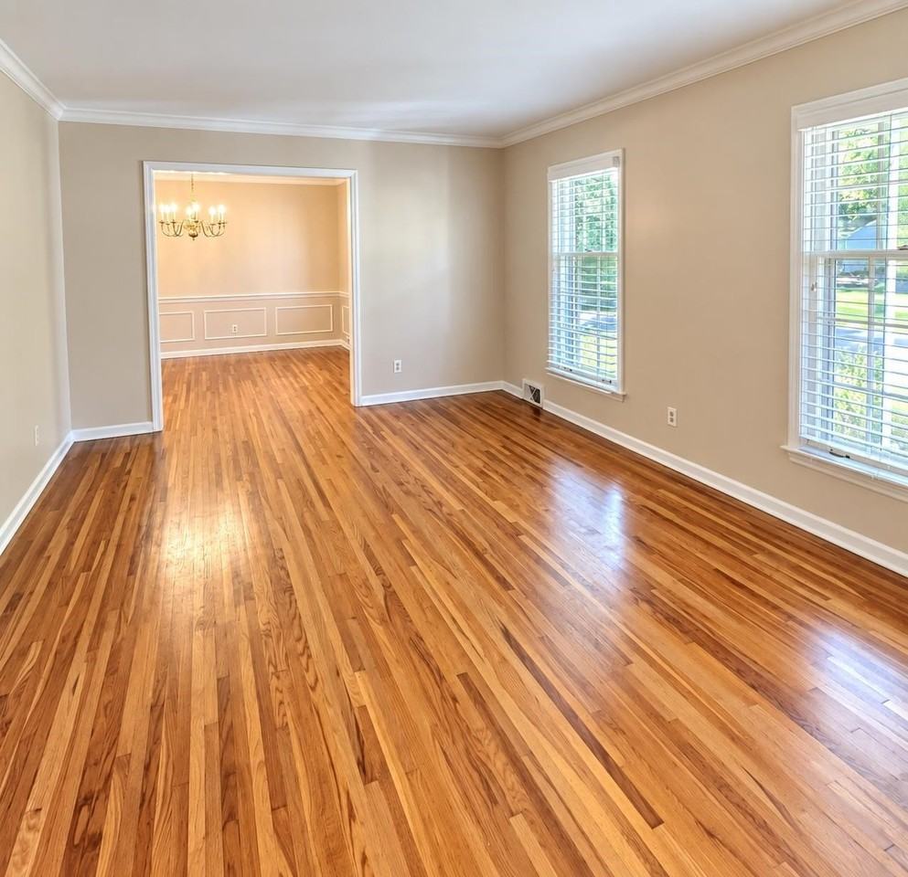 6922 Great Oaks Rd - Photo 7 of 16