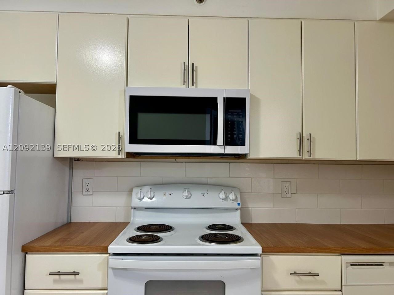 22831 Sw 88th Pl #102 - Photo 2 of 12