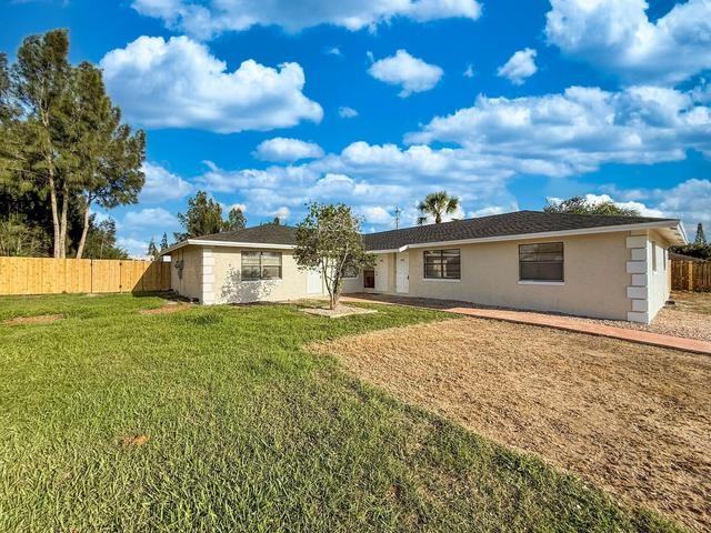 9370 Hi Drive - Photo 2 of 8