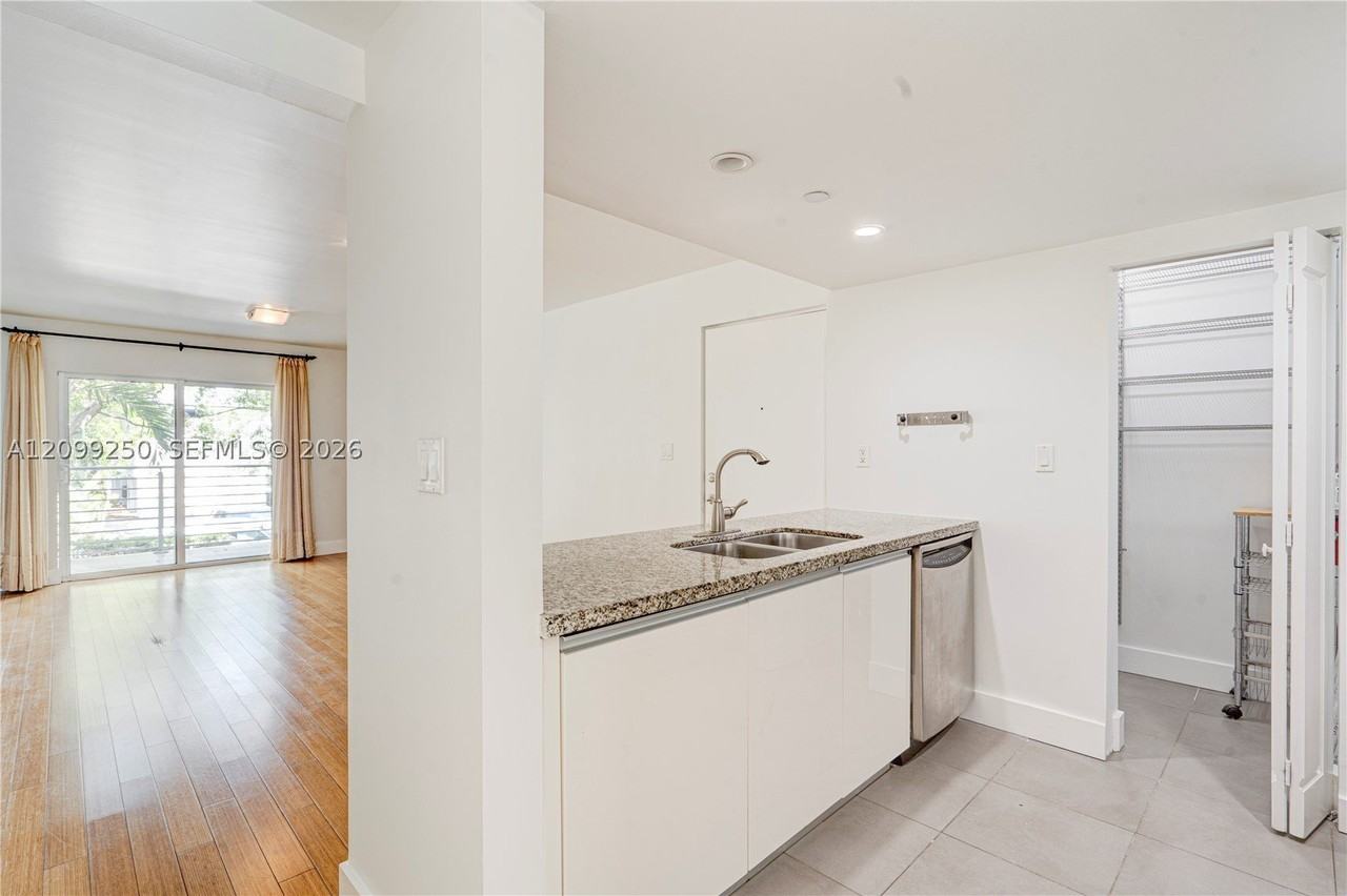 7541 Sw 61st Ave #2 - Photo 3 of 39