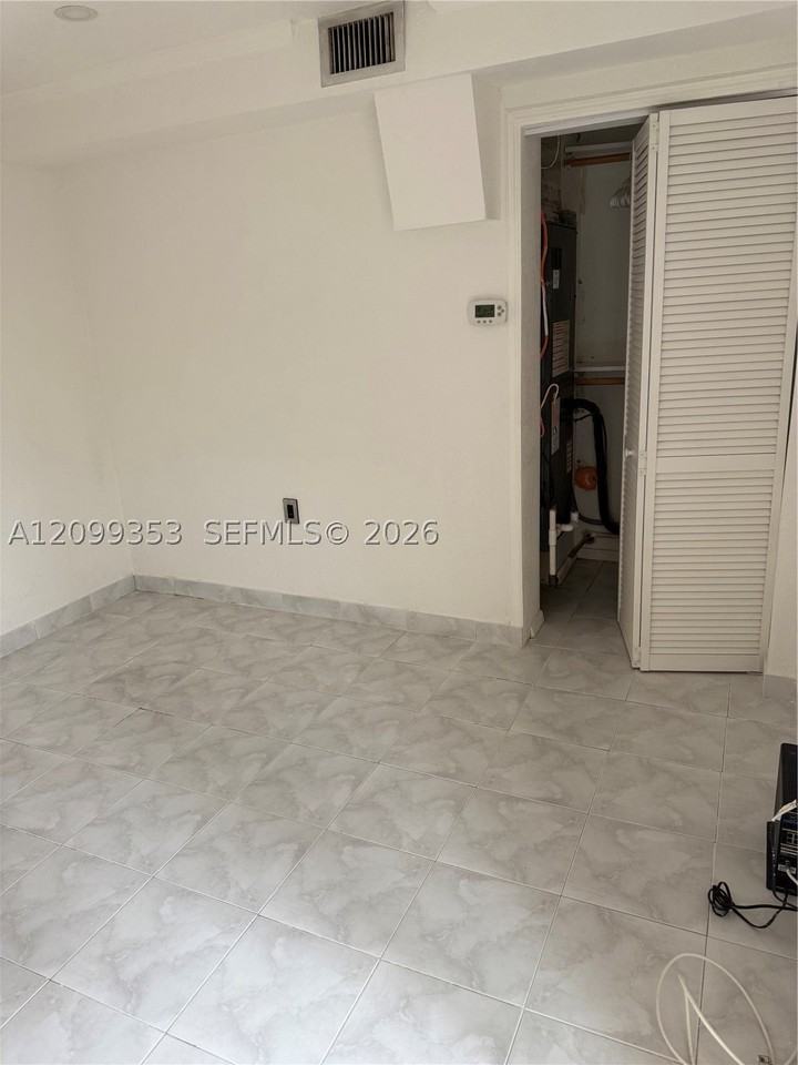 1795 Sw 16th St #1 - Photo 6 of 13