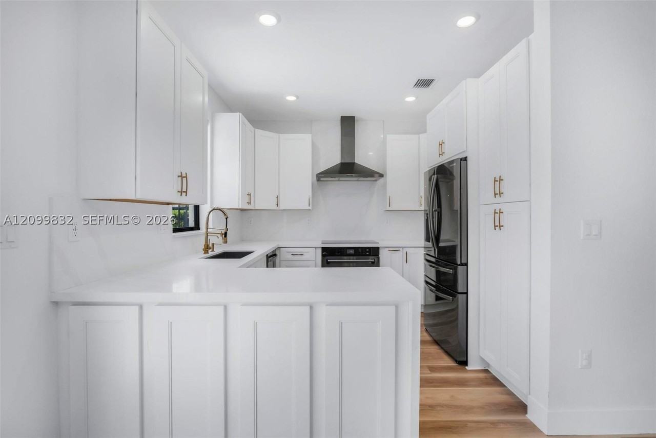 4664 Banker Ter - Photo 5 of 24
