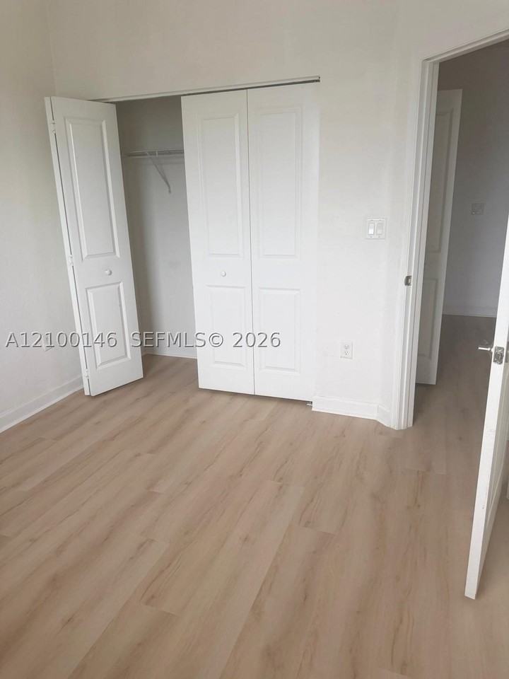 11347 Sw 250th Ter - Photo 5 of 10