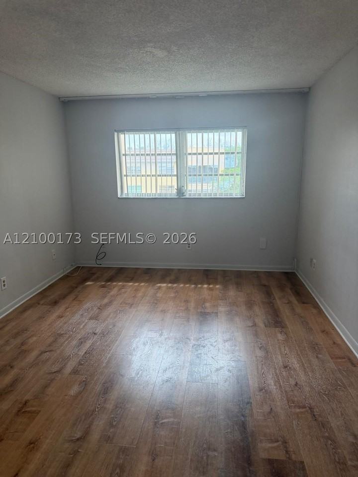 5890 Nw 64th Ave #308 - Photo 3 of 6