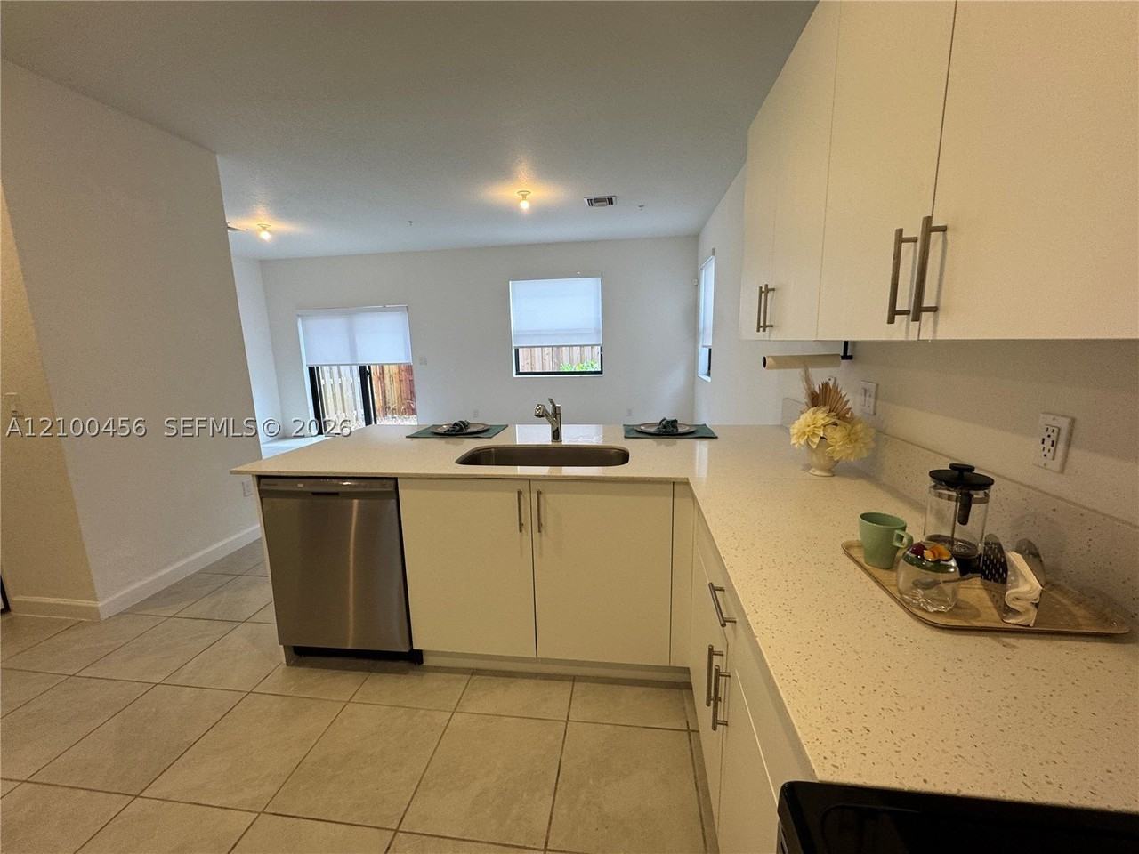 267 Sw 159th Pl - Photo 5 of 27