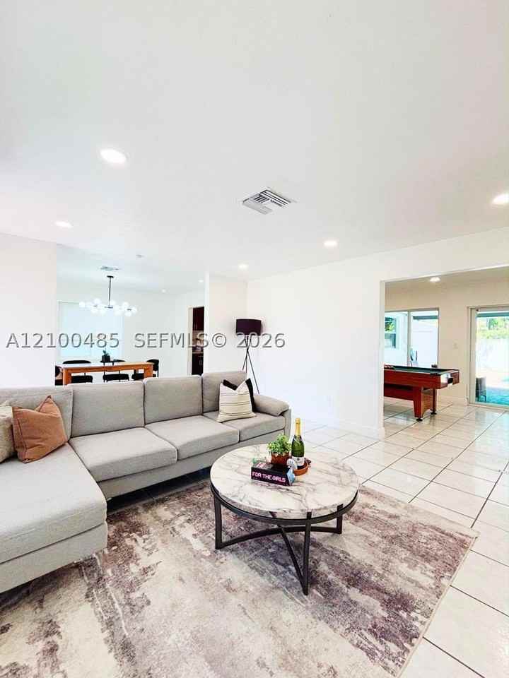 75 Nw 206th Ter - Photo 2 of 13