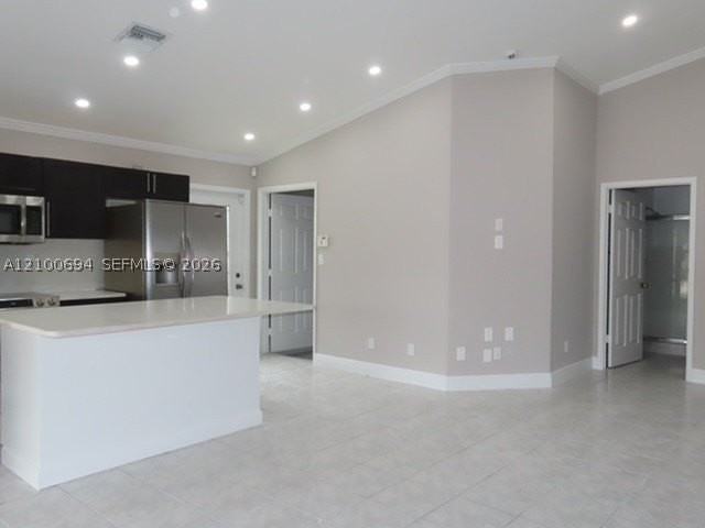 50 Se 11th St - Photo 4 of 14