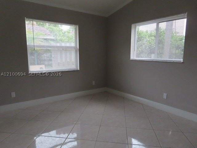 50 Se 11th St - Photo 7 of 14