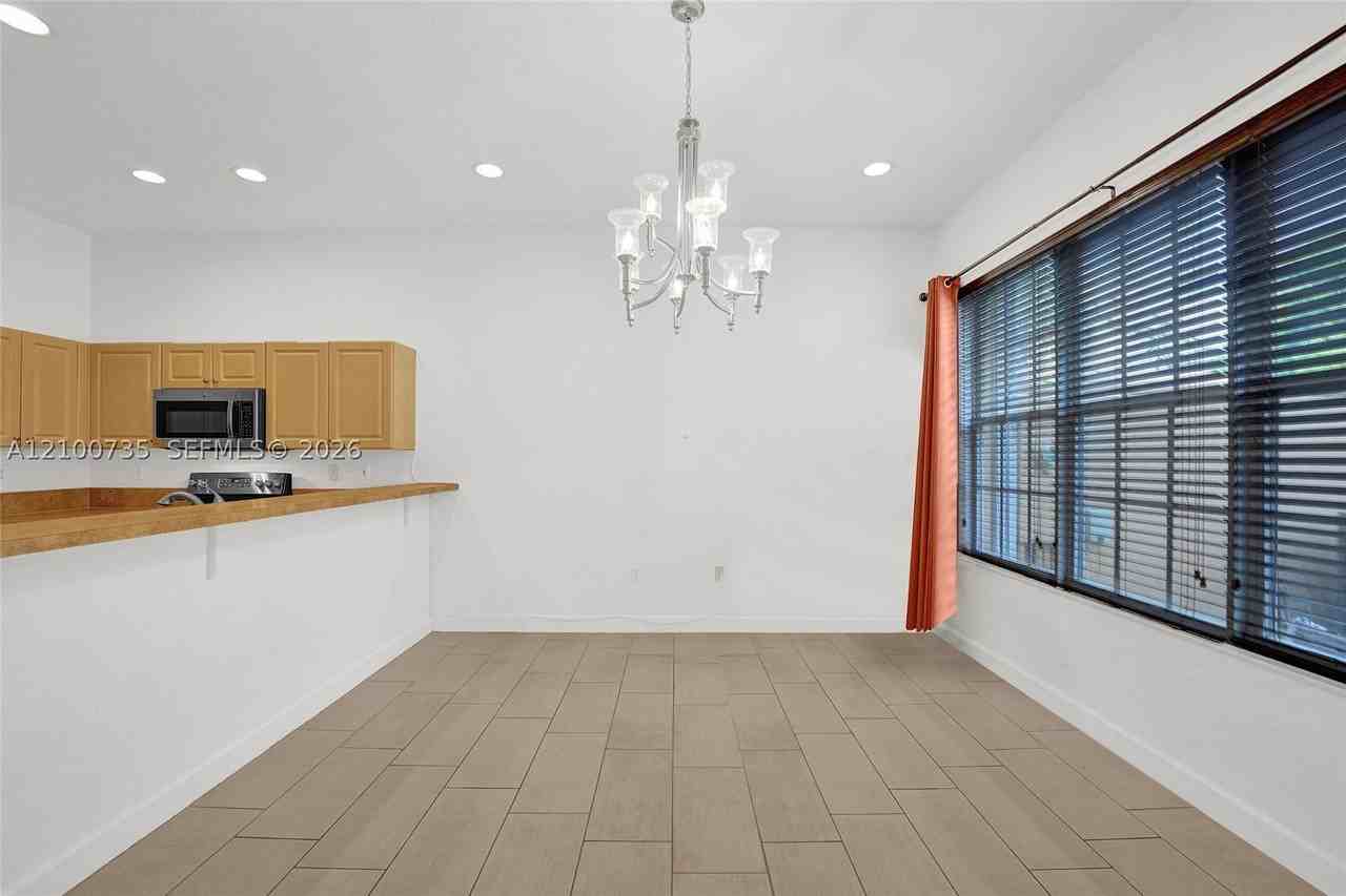 475 Sw 147th Ter #6-48 - Photo 7 of 23