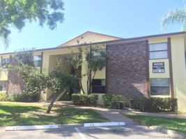 featured image of 10026 Winding Lake Rd #201