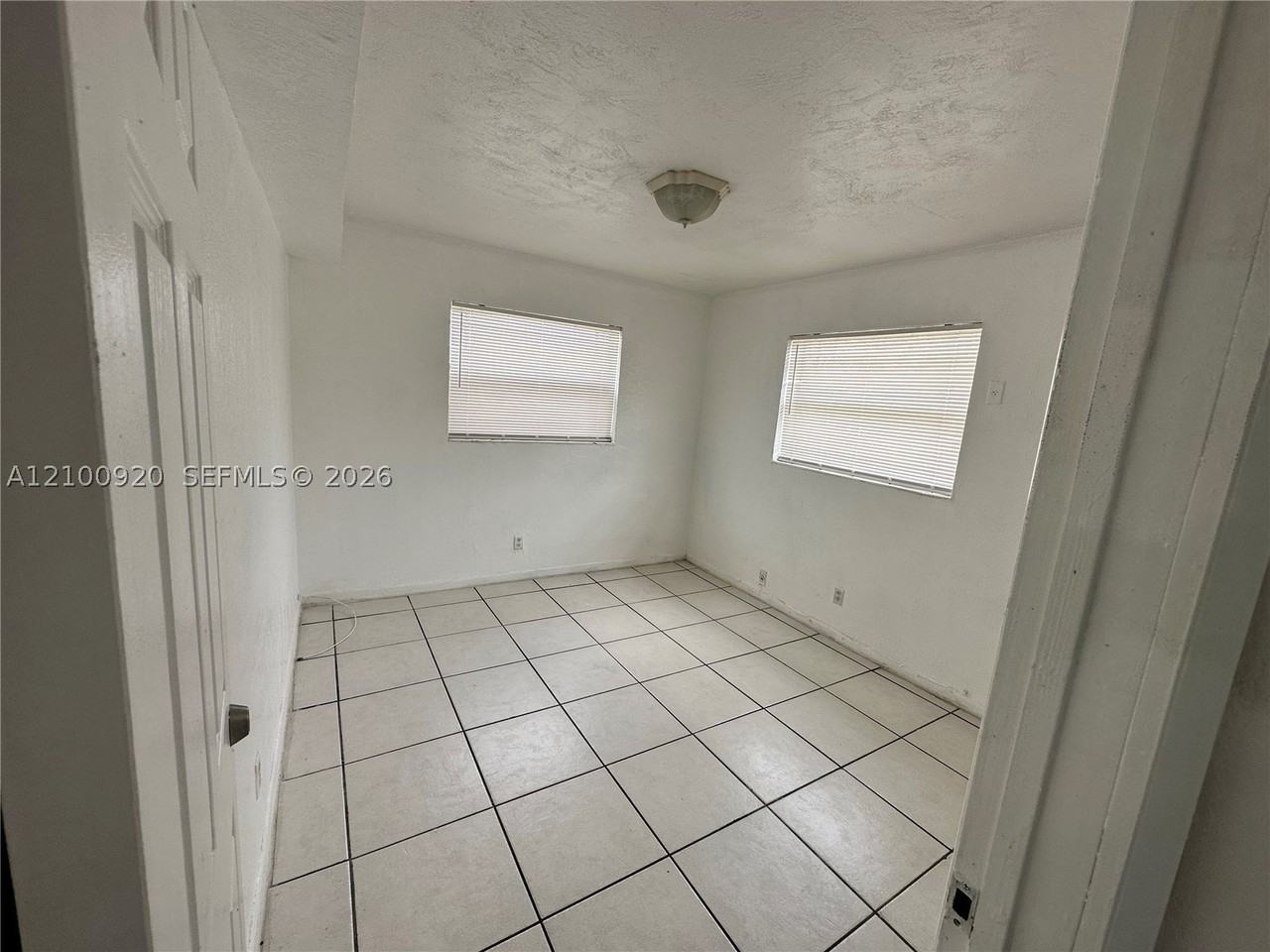 2534 Nw 139th St #3 - Photo 7 of 7