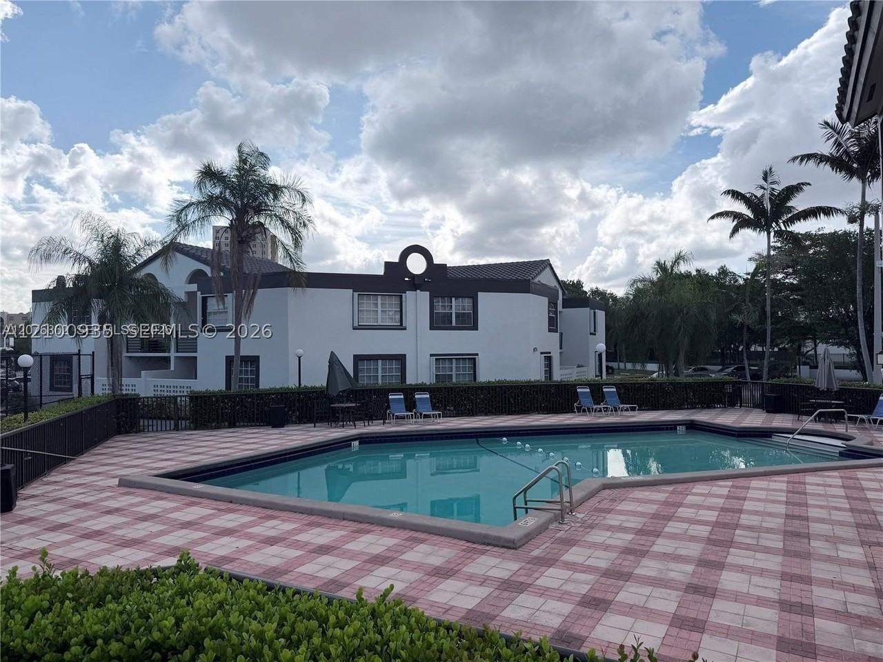 9701 Fontainebleau Blvd #C106 - Photo 7 of 8