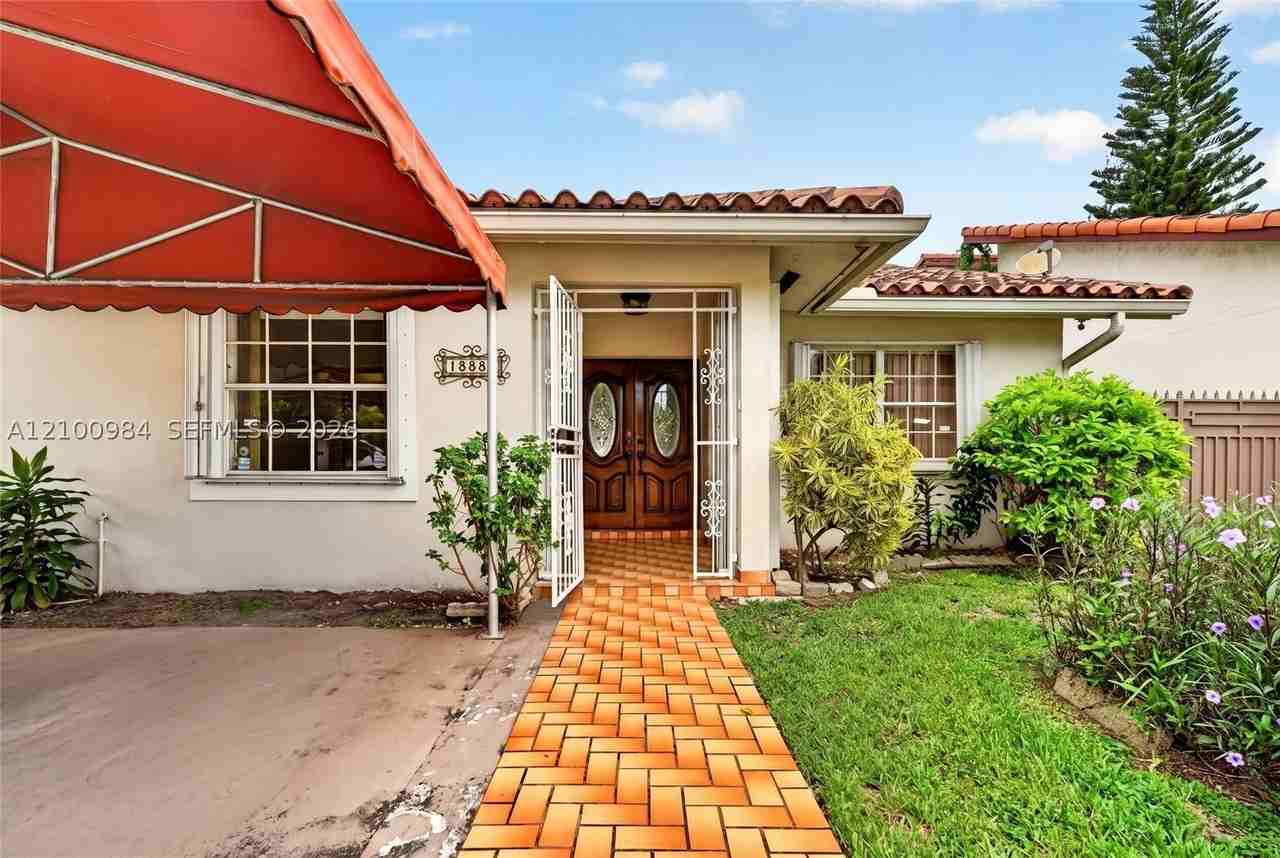 13889 Sw 158th Ter #13889 - Photo 5 of 50