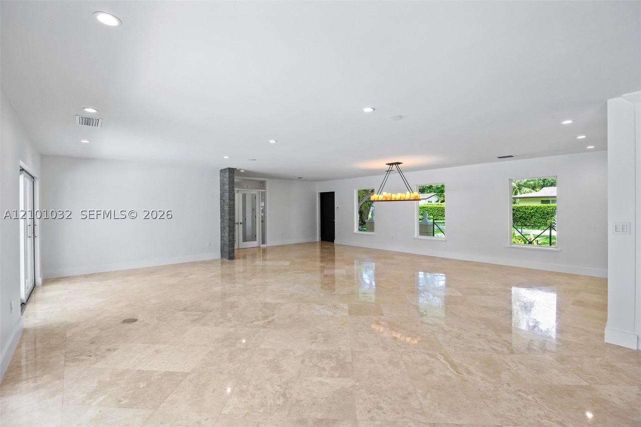 14321 Sw 78th Ct - Photo 4 of 50
