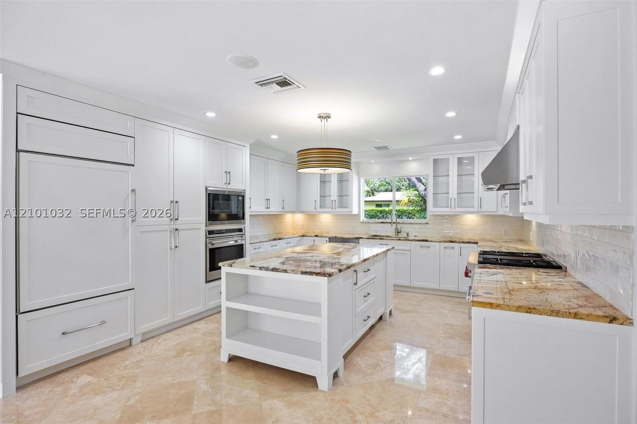 14321 Sw 78th Ct - Photo 5 of 50