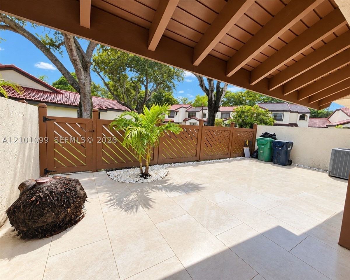 9434 Sw 123rd Ct #9434 - Photo 6 of 28