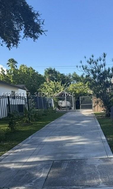10541 Sw 162nd Ter #0 - Photo 2 of 14
