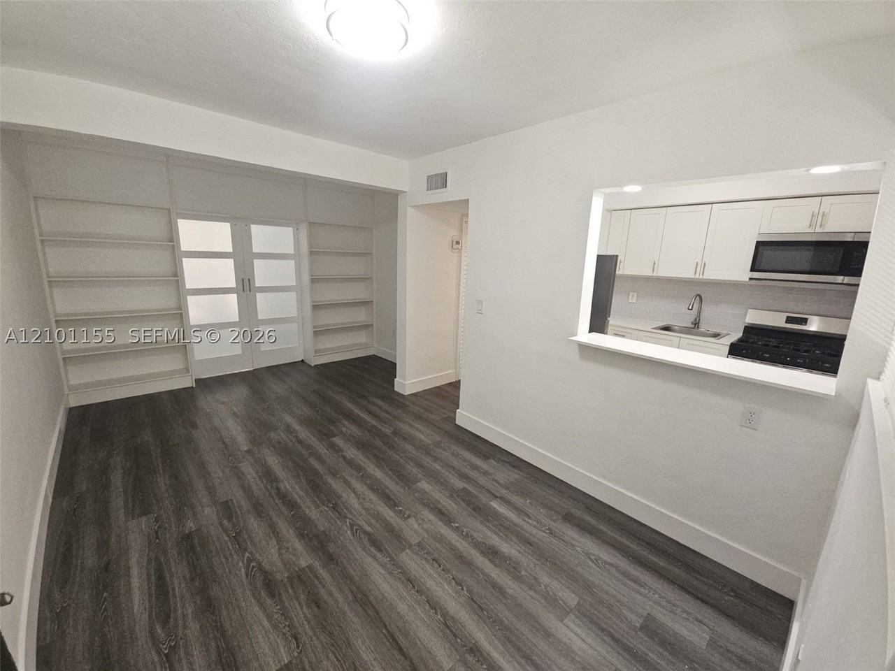 7435 Byron Ave #04 - Photo 6 of 28