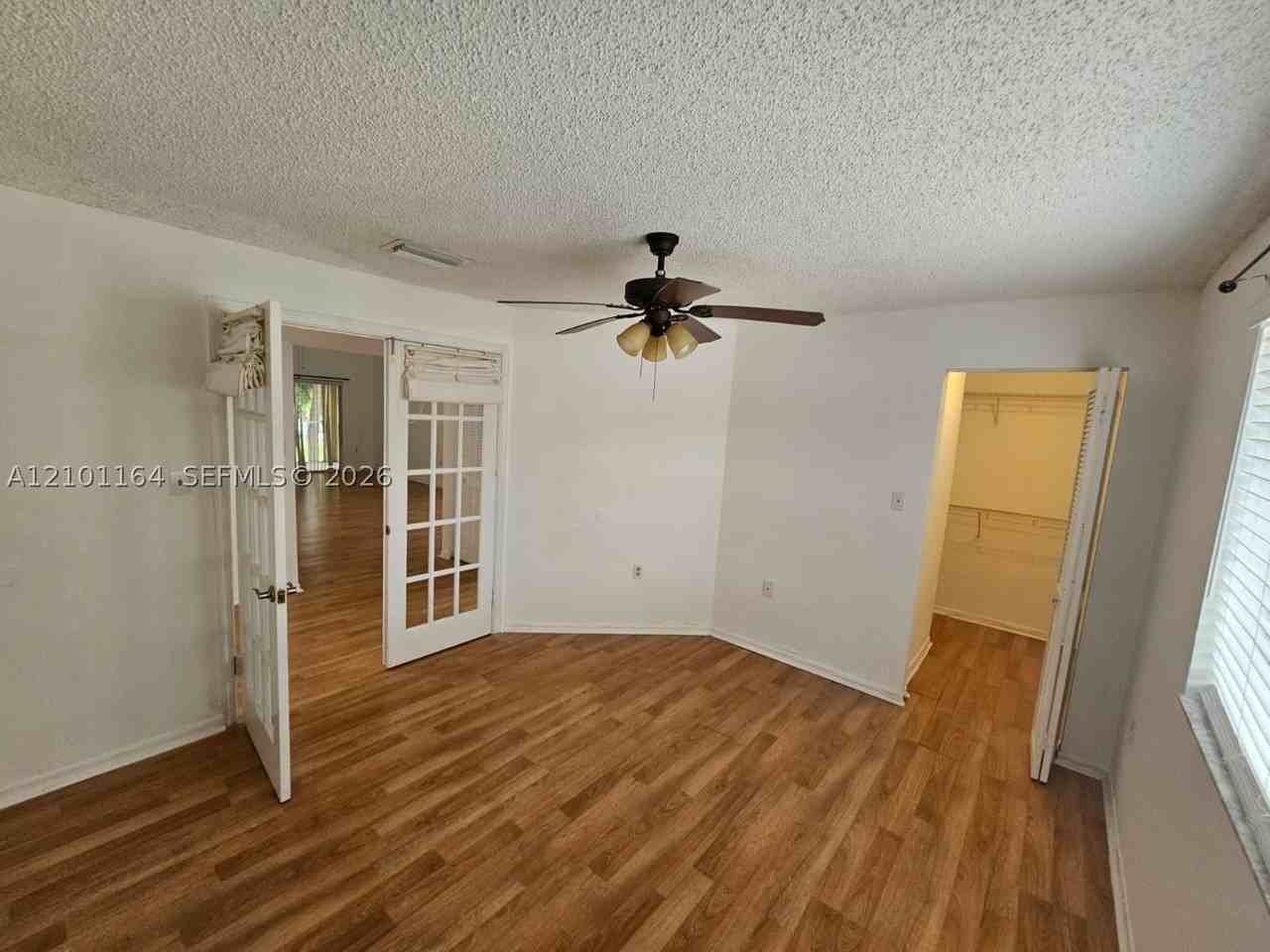 2206 Glenmoor Dr #2206 - Photo 4 of 45
