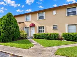 featured image of 15280 Sw 80th St #8